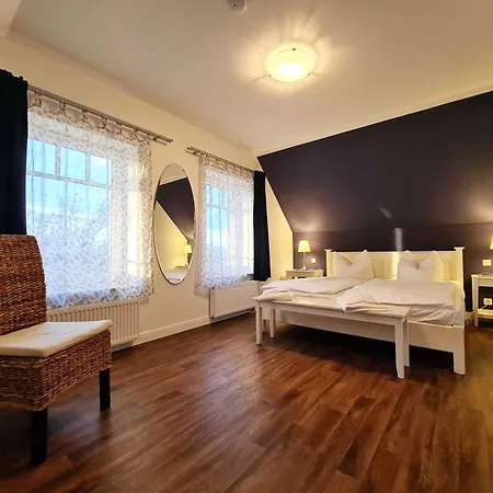 A12 Rote Haus Am Haff Ostseebad Rerik Holiday home