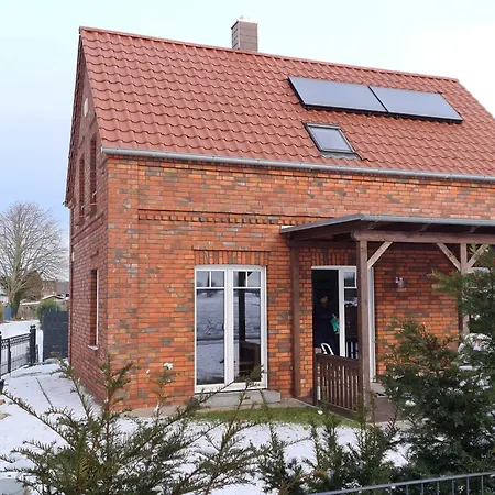 Holiday home A12 Rote Haus Am Haff Ostseebad Rerik *