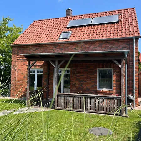 A12 Rote Haus Am Haff Ostseebad Rerik Ferienhaus *