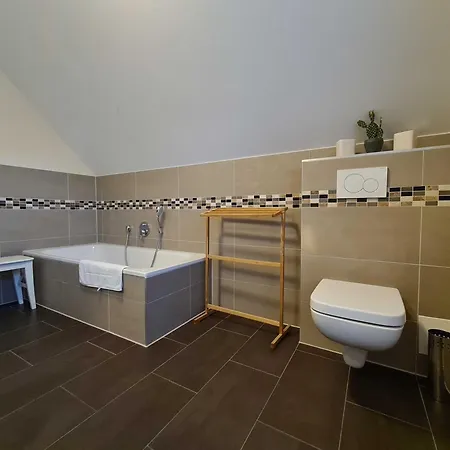 A12 Rote Haus Am Haff Ostseebad Rerik Ferienhaus *